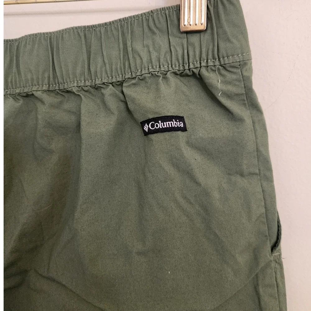NWT Columbia Washed Out Boy's Shorts Hiking Athletic Green XL